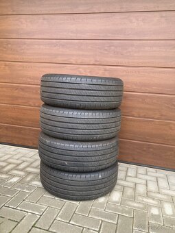 Pneumatiky GOODYEAR 235/55 R18 EFFICIENT GRIP 2 SUV 100 V - 2