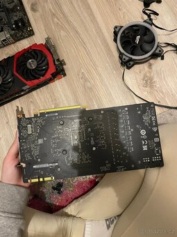 MSI GeForce GTX 1070 Ti ARMOR 8G - 2