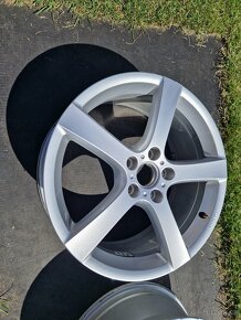 Prodám originální disky,kola VW - 2