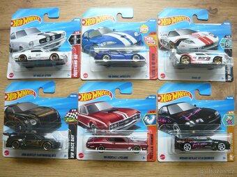 AUTÍČKA HOT WHEELS - 2