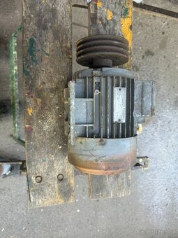 Elektromotor - 2