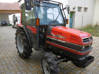 Malotraktor MITSUBISHI MT286D kabina - 2