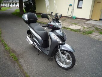 Honda SH 125i r.v. 2012 - 2