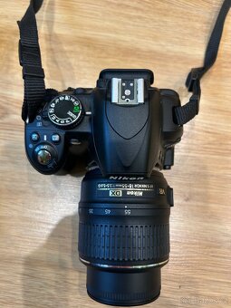 Nikon D3100 - 2