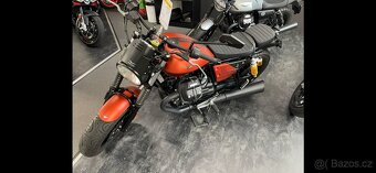 Moto Guzzi  v9 bobber sport - 2
