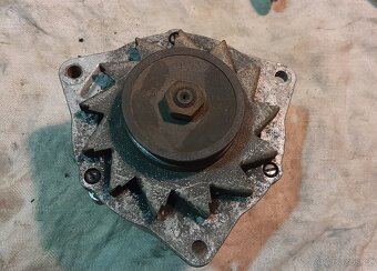 Alternátor Škoda 110 105 120 - 2