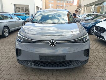 VW ID.4 Pure 125kW 64tkm Webasto - záruka Autodraft - - 2