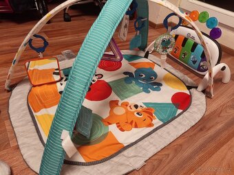 Prodám interaktivní vzdělávací hrací podložku Baby Einstein - 2
