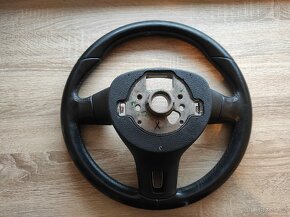 Volkswagen volant - 2