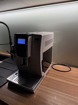 Kavovar Delonghi Dinamica - 2
