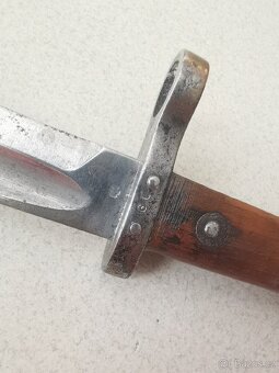 Starý vojenský bodák, bajonet - 2