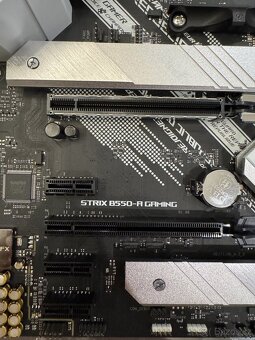 ASUS ROG STRIX B550-A GAMING - 2