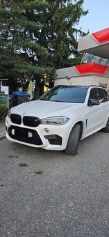 BMW X5 M50D - 2