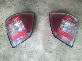 Zadní světlomety Opel Astra H - 2