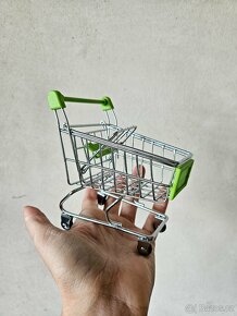 Nákupní košík hračka pro papouska - 2