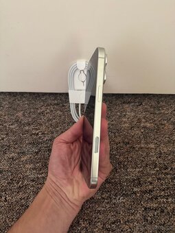 Apple iPhone 16 Pro Max 256gb White. Zaruka, TOP stav. - 2