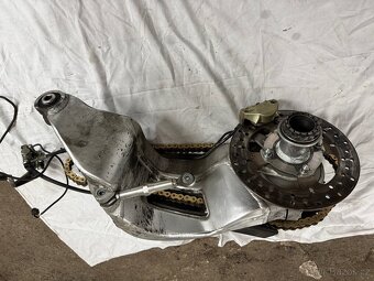 Kyvka Ducati 848,1098,1198 - 2