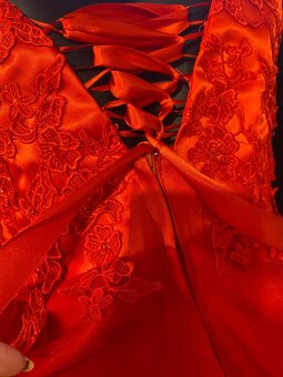 Liu jo maturitni plesove cervene saty dlouhe 38 - 2