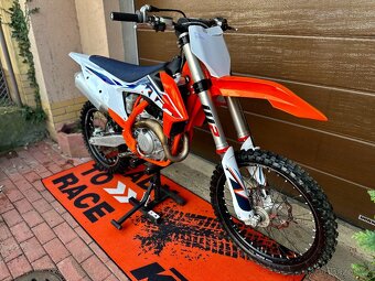 KTM 450 SX-F 2022 - 2