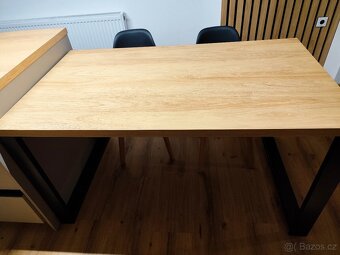 Jídelní stůl + 4x židle - 2