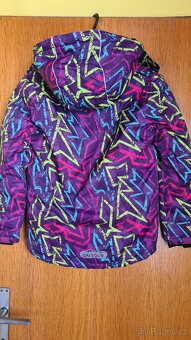 Zimní dívčí bunda vel.146 - 2