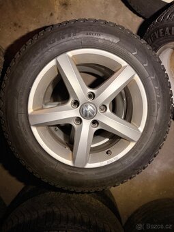 Originální kola VW Passat 215/60 R16 - 2