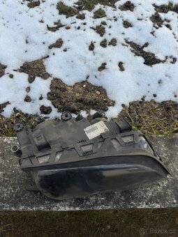 Přední pravé světlo BMW E46 - 2