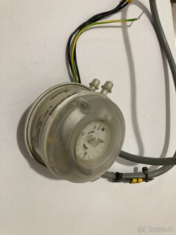 Tlakový spínač HUBA CONTROL 604.9010000 - 2