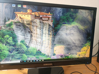 Stolní počítač PC vč. originál Windows, Office a WIFI anté - 2