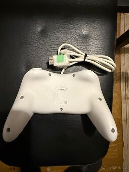 Ovladac k Nintendo Wii/WiiU - 2