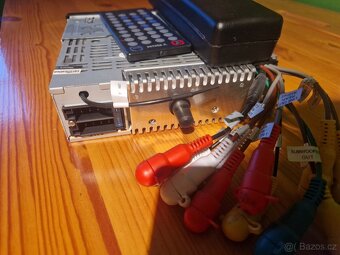 Autorádio Täga TG-302 - 2