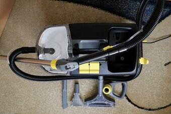 Kärcher Puzzi 10/1 - 2