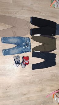 Softshellové kalhoty + kalhoty/tepláky na vel. 92/98 - 2