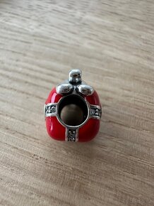 Červený dárek s pavé stuhou přívěsek na Pandora náramek - 2