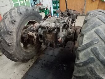 Podvozek Zetor 5645 - 2