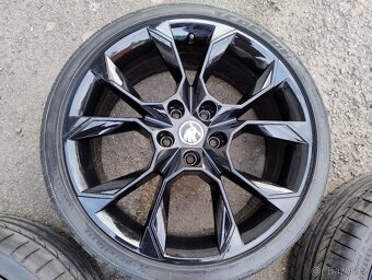 Letní sada org. Škoda EXTREME 19" - 5x112 - 225/35/19 - 2