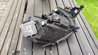 Světlomet přední levý LED ŠKODA KAMIQ - 658941015F - 2