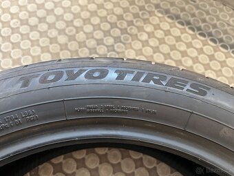 Sada zánovních letních pneumatik TOYO 235/50 R20 - 2