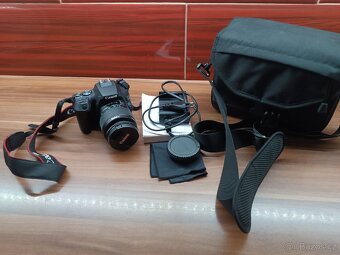 Canon EOS 250D + 18-55mm f/3.5-5.6 III + CB-SB130 + 16GB - 2