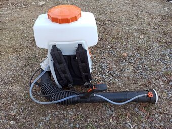 Benzínový zádový rosič STIHL SR 430 - 2