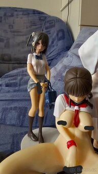 4 anime figurky - 2