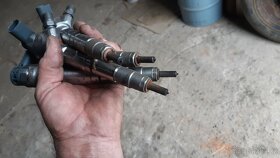 Vstřiky VW 04L130277 AC BOSCH 445110469 - 2