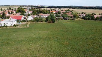 Stavební pozemek se stodolou v obci Stupešice, 1.430 m2 - 2