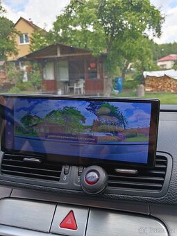 Car play - 2