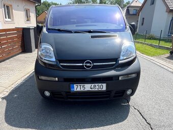 Opel Vivaro 2.5 CDTi 99kw - 2