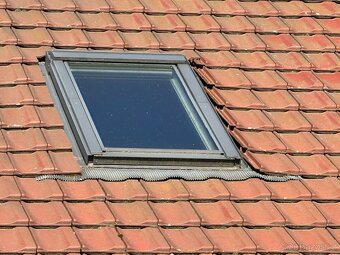 Střešní okna Velux - různé typy - 2
