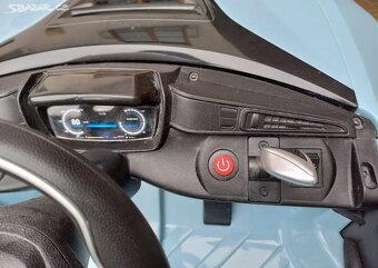 Elektrické autíčko BMW Eljet i8 Coupe - 2