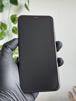iPhone 11 Pro Max 64GB - 100% baterie - 2