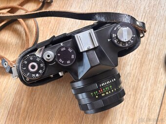 Prodám Zenit TTL + Helios 44M. Vše v krásném stavu - 2