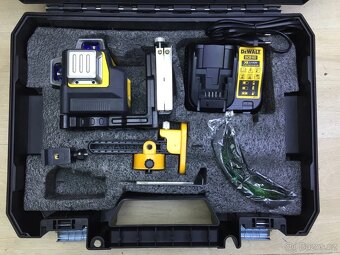 Nový Křížový laser Dewalt DCE089D1G/záruka - 2